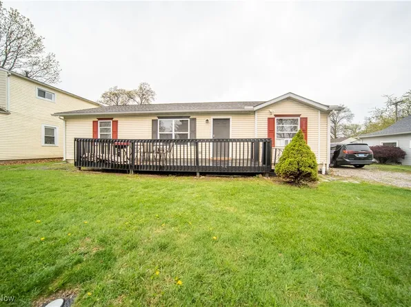 310 Essex Rd, Vermilion, OH 44089