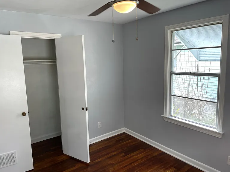 2515 Doby St — Photo 6