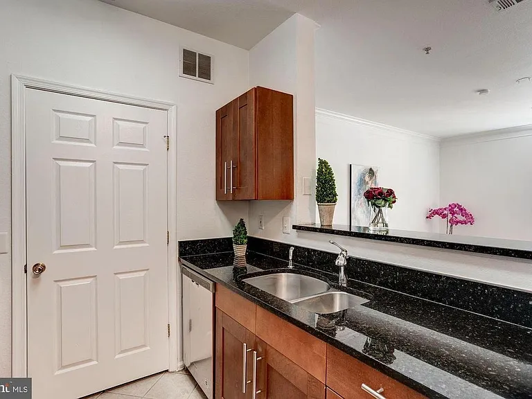 1580 Spring Gate Dr #4109 — Photo 8