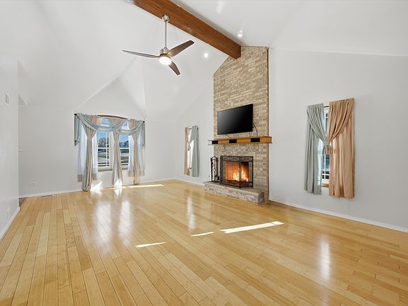 4th image of 22646 Lawndale Ave