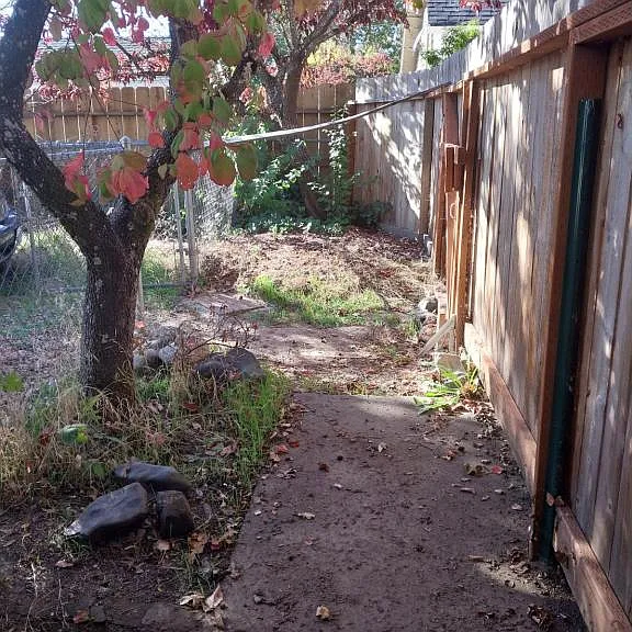 711 SW I St #B — Photo 9