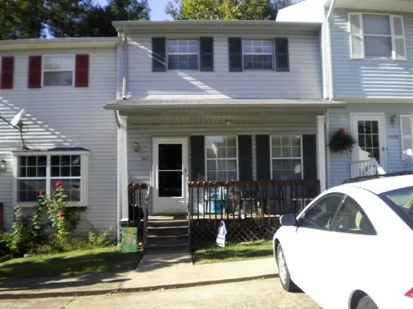 1013 Sunvalley Cir, Greeneville, TN 37745