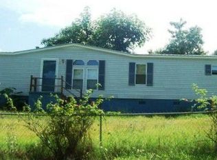 113 S Linton Forest Dr, Sandersville, GA 31082