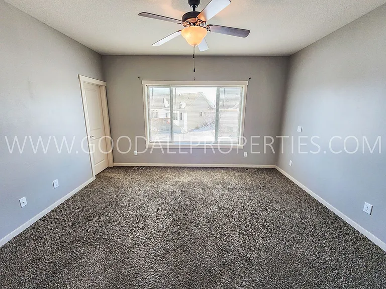 1106 NW Rockcrest Rd — Photo 7