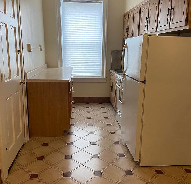 1st image of 1102 72nd St #1