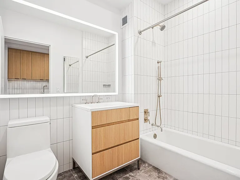 499 President St #518 — Photo 8