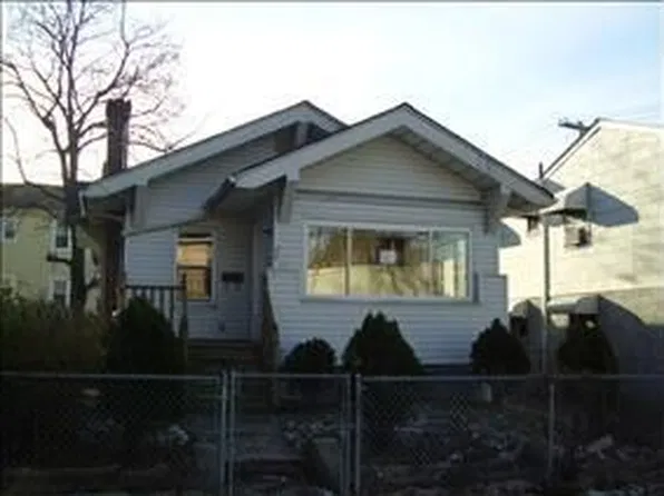 20 Bushnell Pl, Mount Vernon, NY 10550