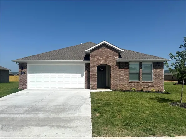 556 Colorado St, Farmington, AR 72730