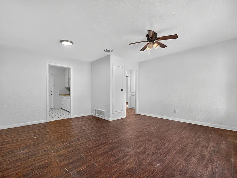 5503 Van Natta Ln — Photo 16