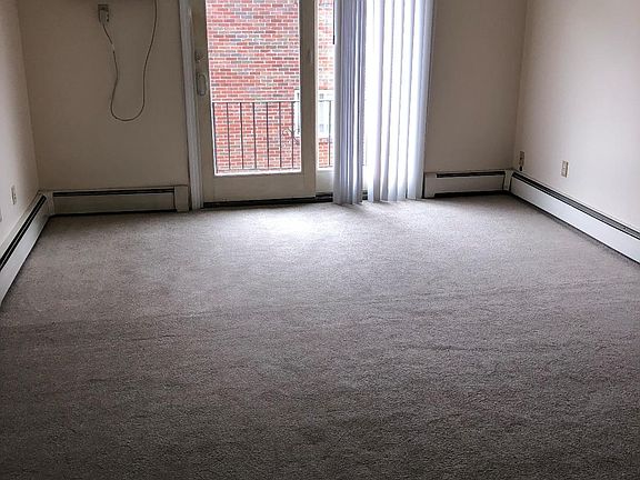 2nd image of 53 South St #1