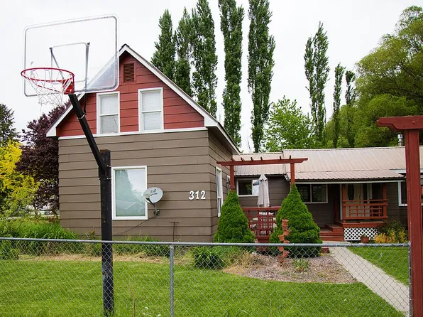 312 W Court Ave, Chewelah, WA 99109