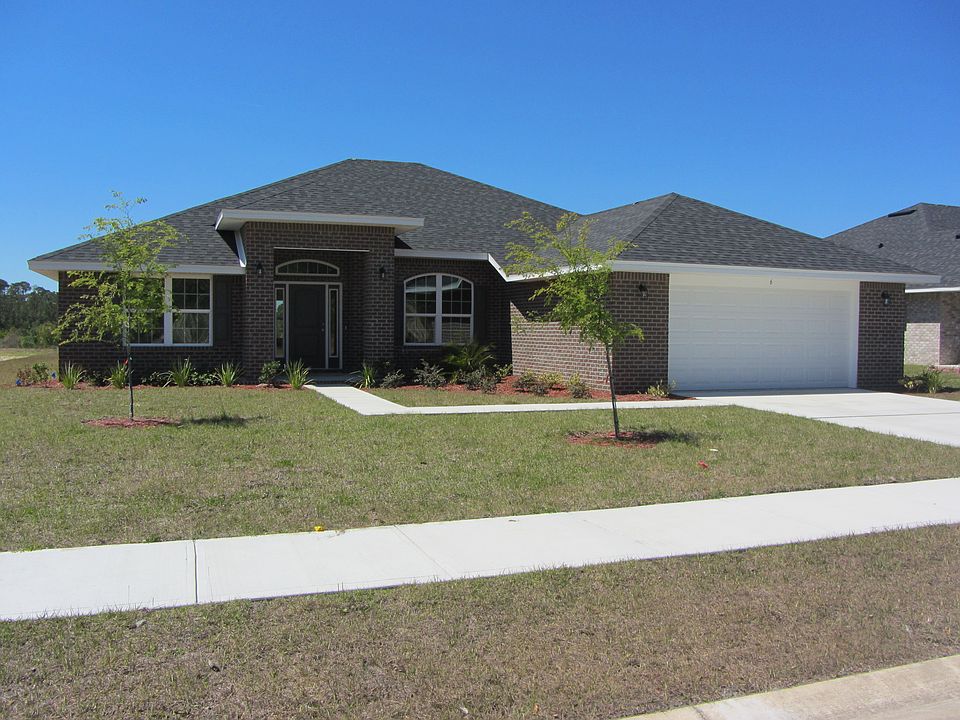 1st image of 6 Lakeside Pl S