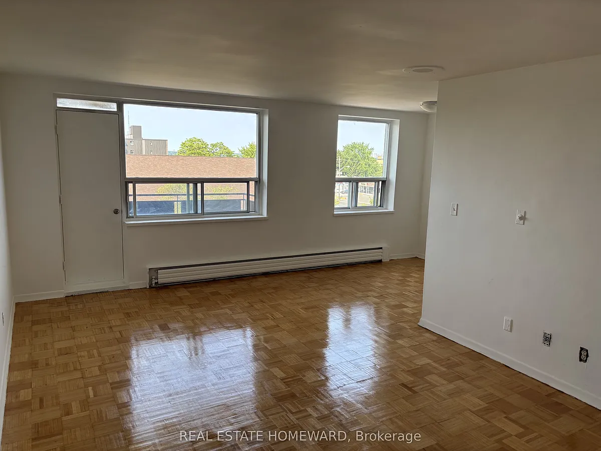 Building Photo - 1765 Lawrence Ave E #512