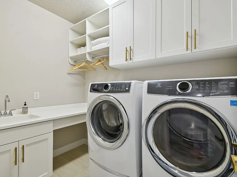 3814 W De Leon St #2 — Photo 17