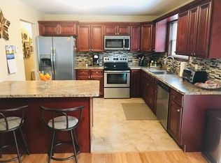 101 Cardinal Cir, Greentown, PA