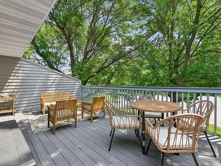 1042 Pontiac Ln #1042 — Photo 15