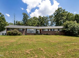 403 Hillandale Dr, Athens, TN 37303