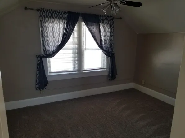 1318 12th Ave, Green Bay, WI 54304