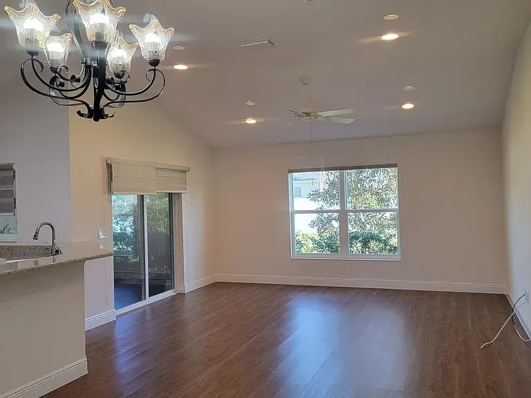 4992 Sandpiper Dr — Photo 8