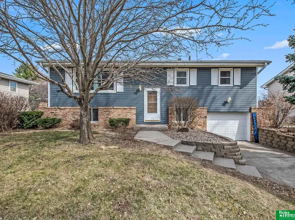 217 S 110th St, Omaha, NE 68154