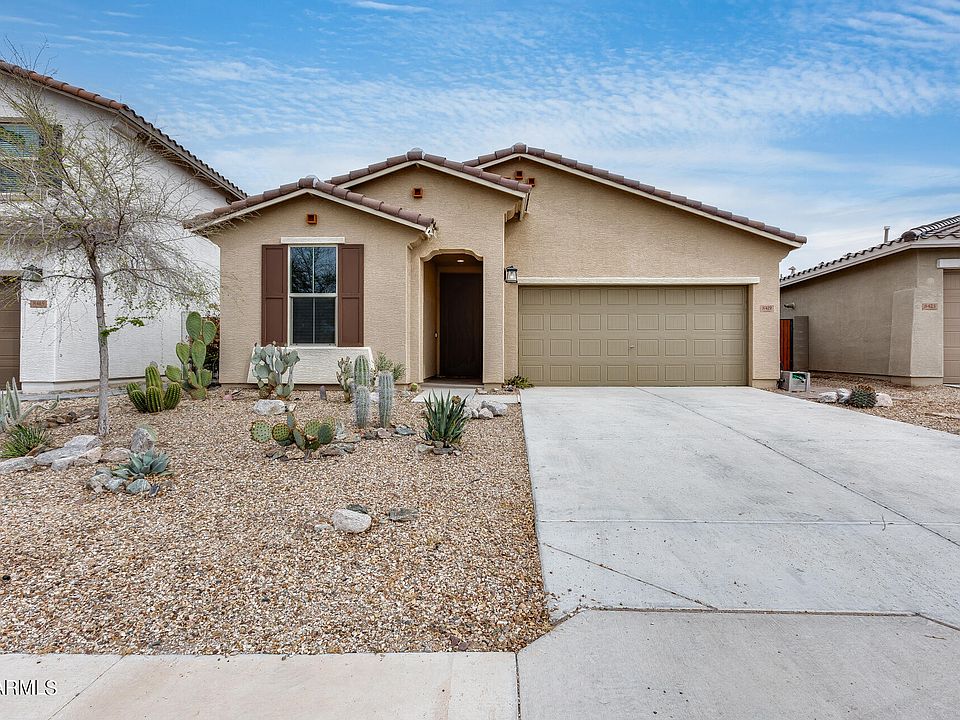 1st image of 8419 S 40TH Drive