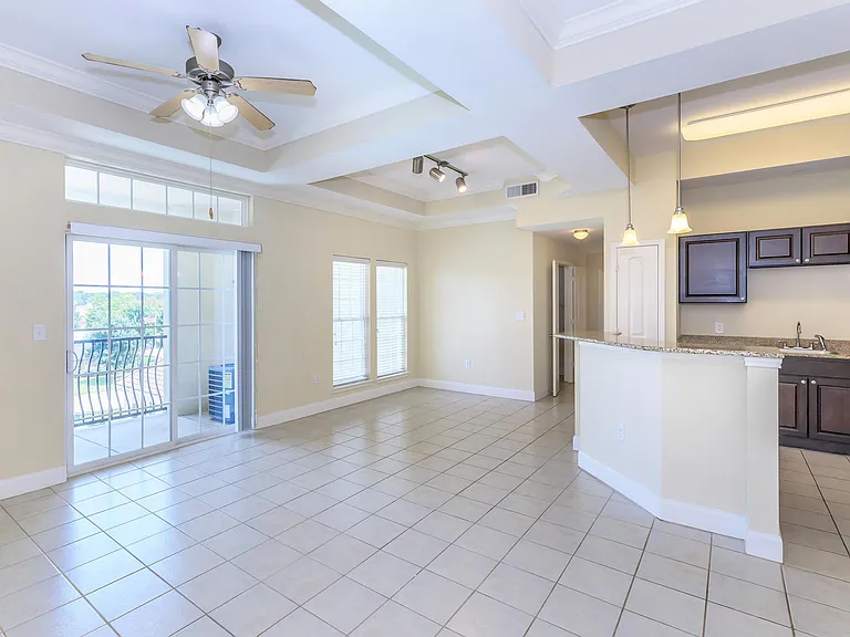 Arista Apartments — Photo 18