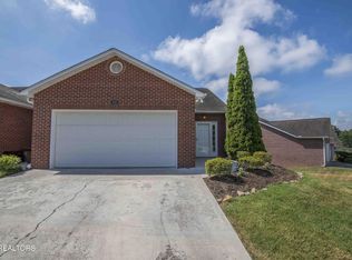 1202 Harbin Ridge Ln, Knoxville, TN 37909