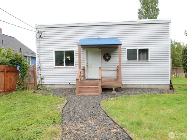 1405 Flower Avenue, Port Orchard, WA 98366