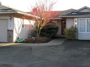 13119 30th Ave W #B, Lynnwood, WA 98087