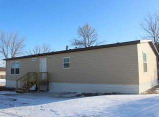 4616 Cortez Cir NW, Mandan, ND 58554