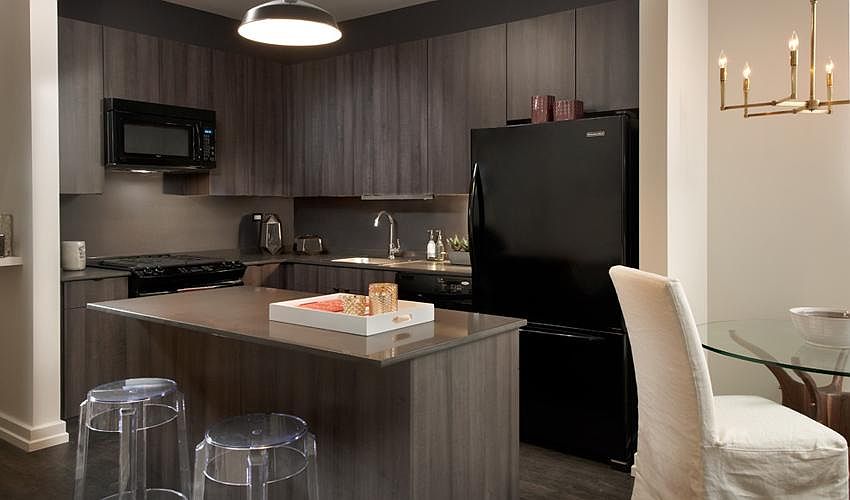 1st image of 2112 S Indiana Ave #1011