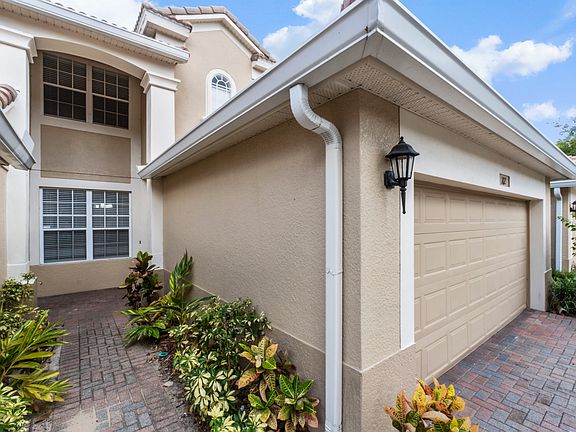 2nd image of 6375 San Lazaro Ct Unit 102