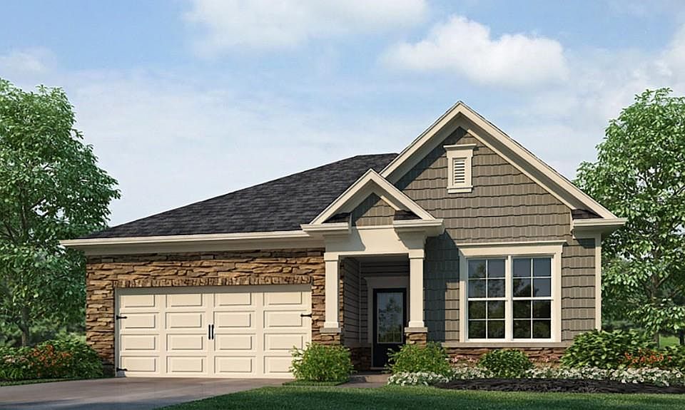 1st image of 369 Majestic Oak Cir