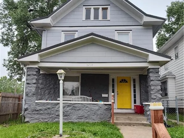 3237 E 32nd St, Kansas City, MO 64128