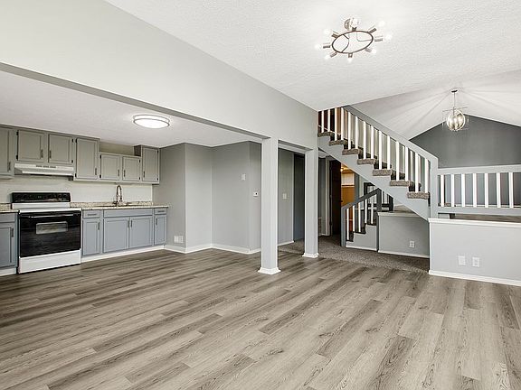3rd image of 5300 Gregory Ln