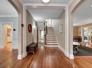 438 Walton Rd, Maplewood, NJ 07040