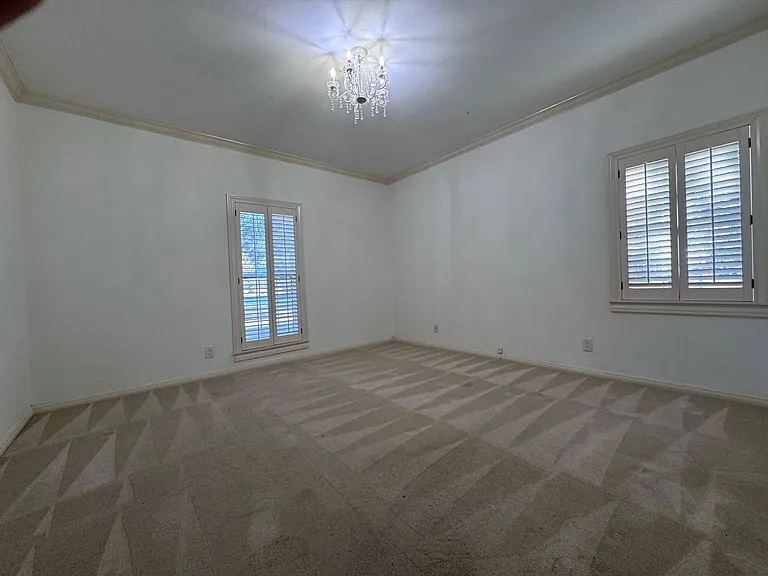5008 Blaschke Rd — Photo 23