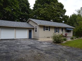 30958 56th Ave, Paw Paw, MI