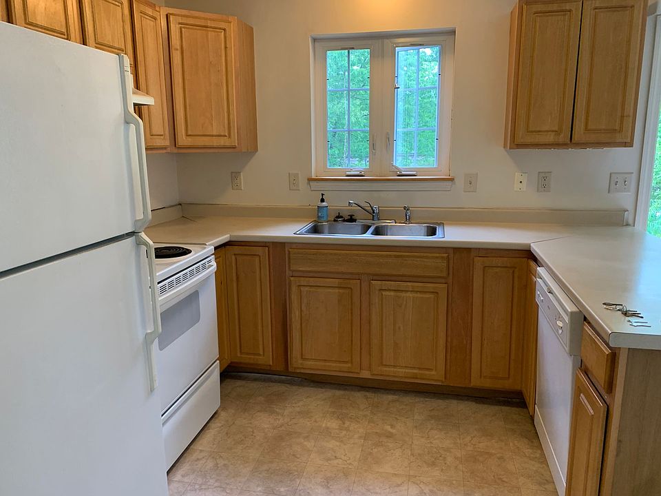 33 Maggie Lane 33 Maggie Ln Portland ME Zillow