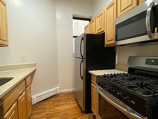 2nd image of 478 W 159th St #4E