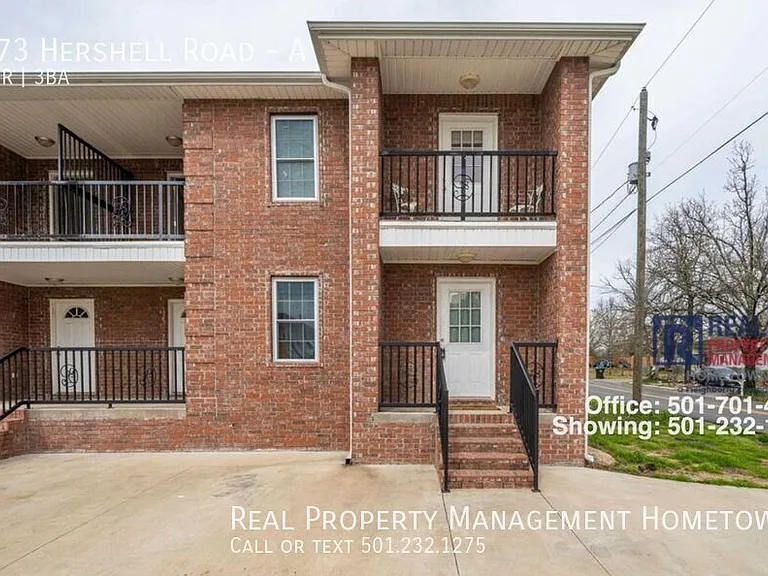 173 Hershell Rd #A — Photo 1