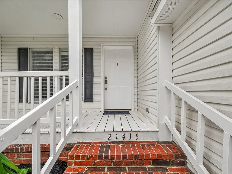 21415 Sweet Grass Ln — Photo 1