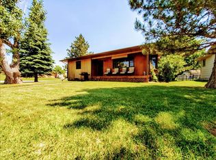 1602 Whitetail Dr, Sturgis, SD 57785