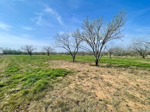 LOT 3 Fm 1332 LOT 64-3, Jourdanton, TX 78026