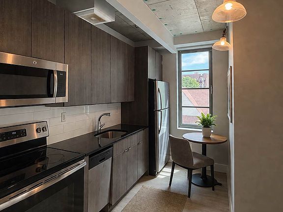 5th image of 1930 Bedford Ave APT 4H