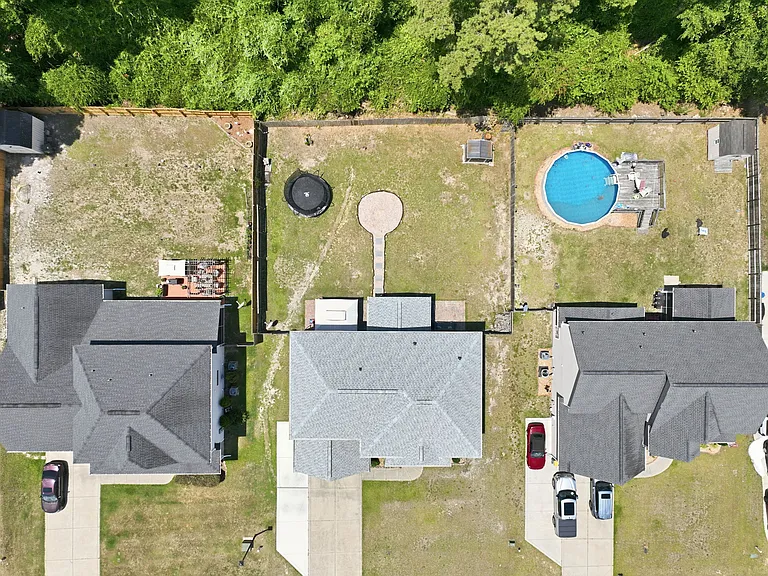 1541 Gallant Fox Ct — Photo 34