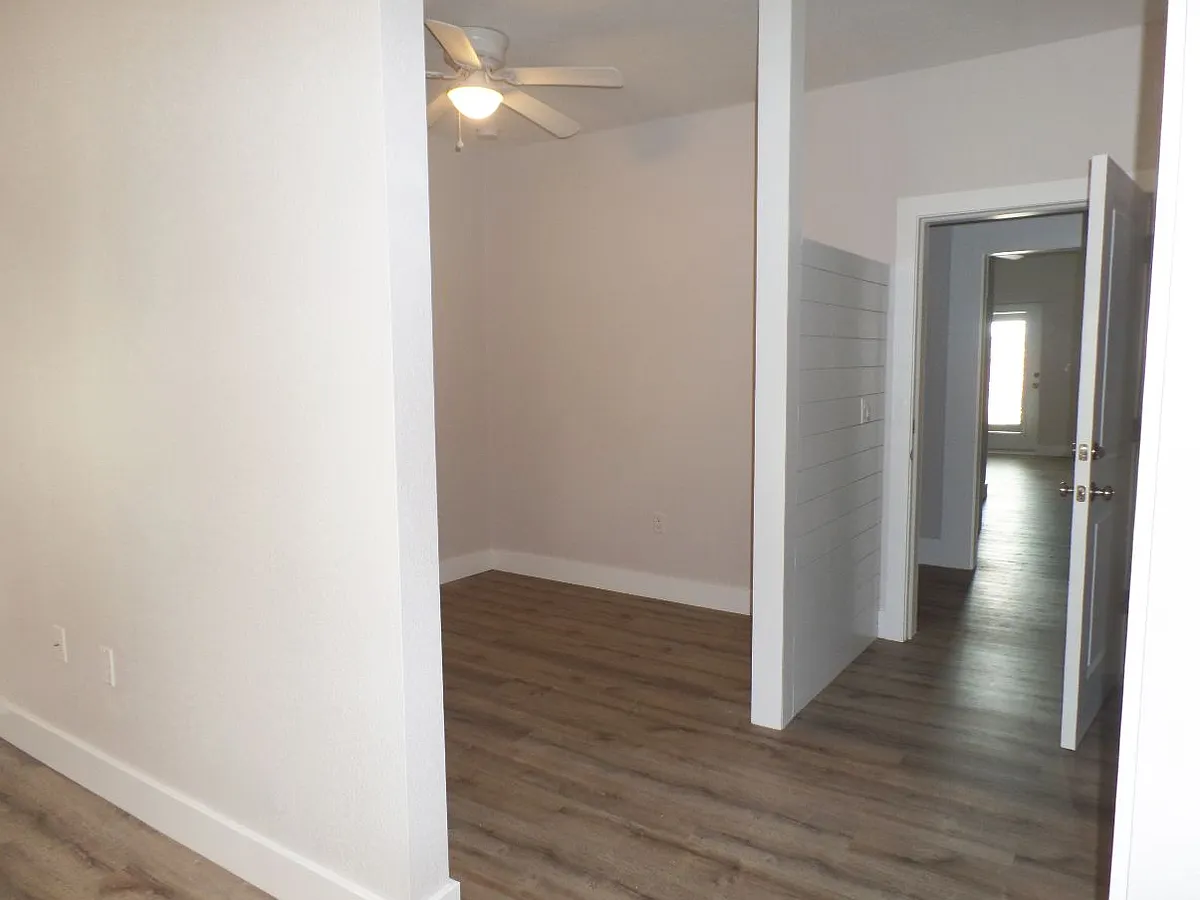 Front door and bedroom area - 303 W Venice Ave