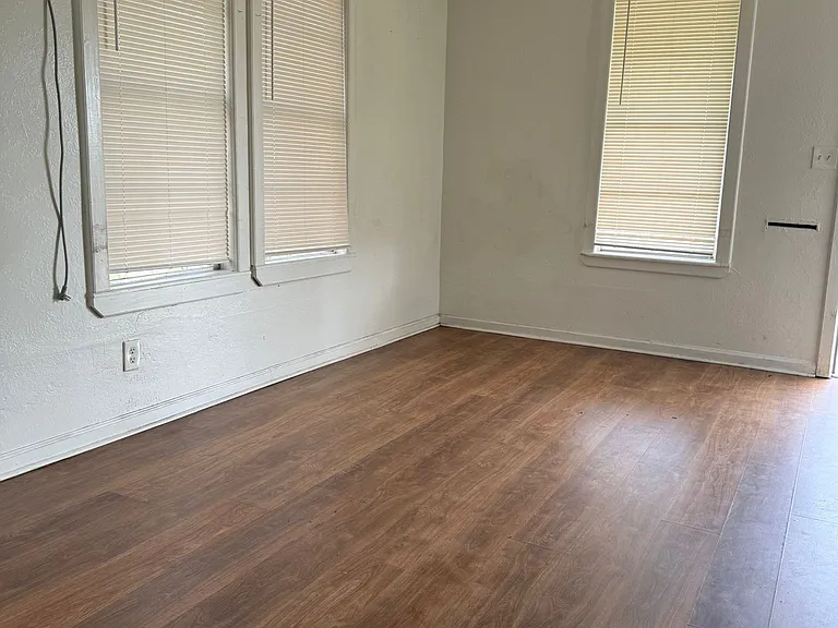 1335 15th St — Photo 3