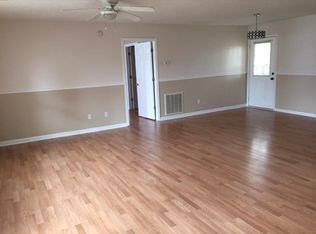 2408 Big River Overlook Dr, Sevierville, TN 37876