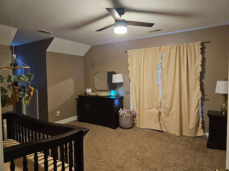 305 Skipping Water Dr — Photo 28